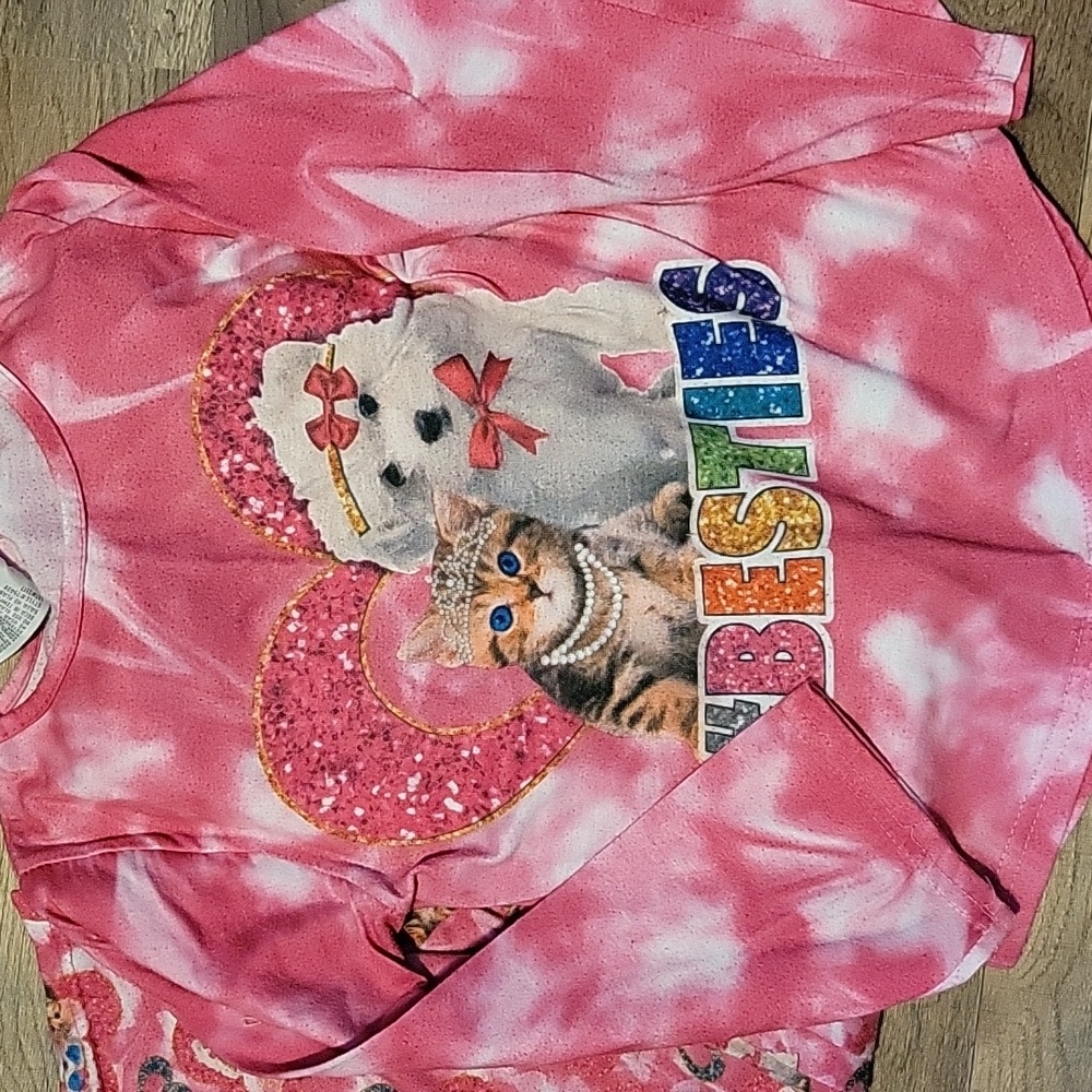 Pajama Set - Picture 2 of 4